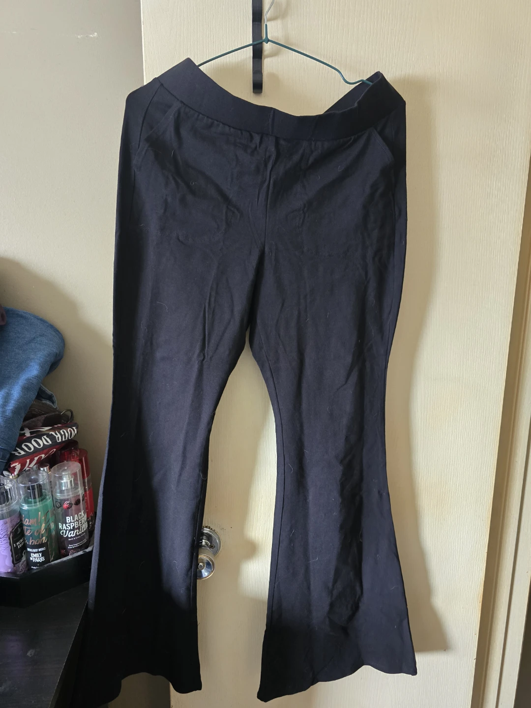 Torrid Black flared leggings Size 1 With pockets.