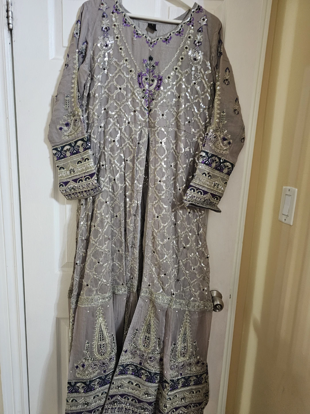 Embellished Grey Kameez Shalwar Set with Purple Dupatta