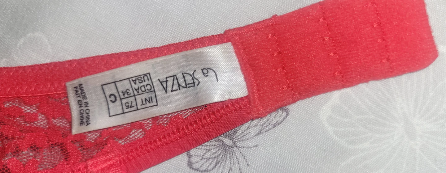 La Senza Red Lace Push-Up Bra - Size 34C - photo 3