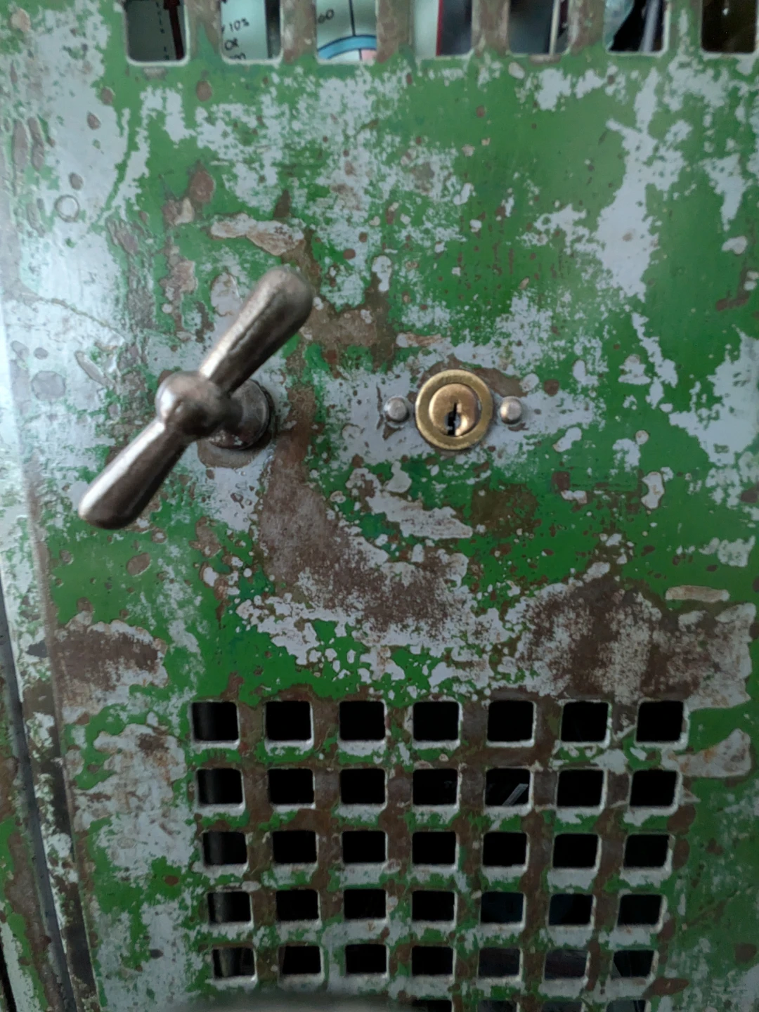 Vintage Hart & Hutchinson Co. Metal Lockers - photo 5