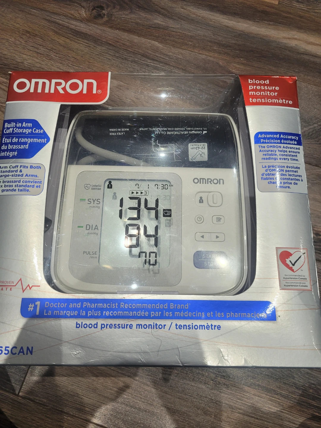 Omron BP765CAN Blood Pressure Monitor