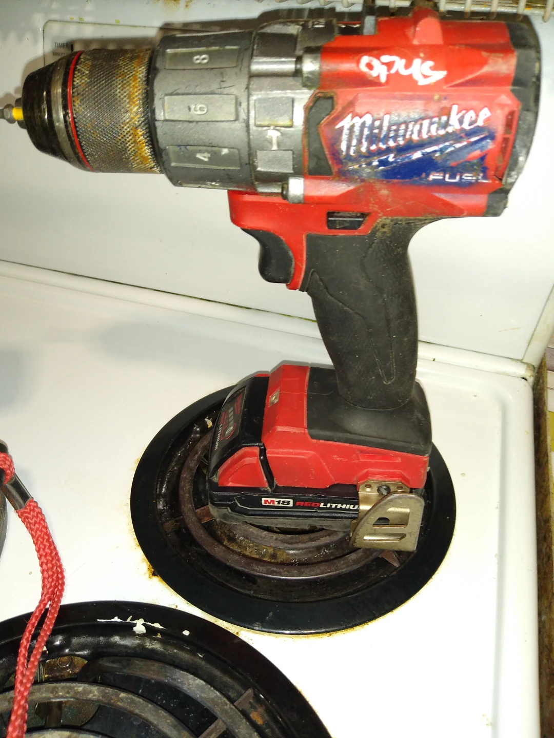 Heavy duty Milwaukee drill with battery heavy duty battery - photo 2