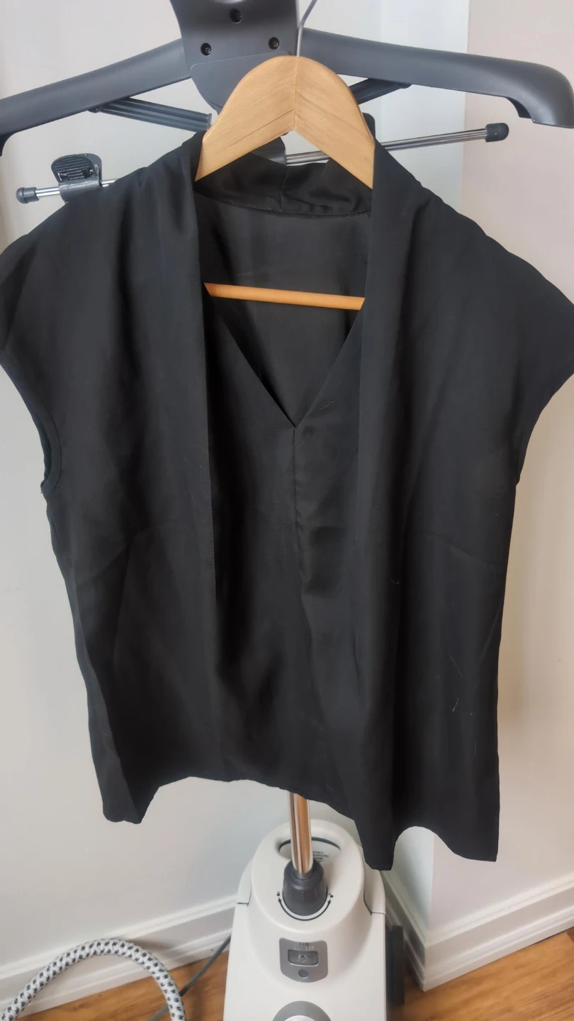 Black V-neck blouse EU Size 36 US S