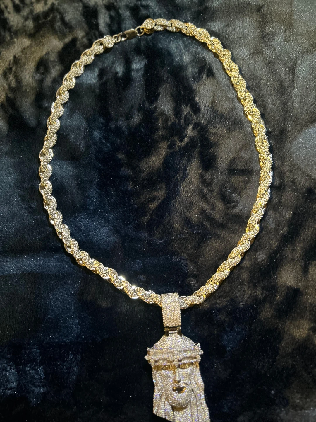 Jesus Piece Pendant with Chain - photo 5