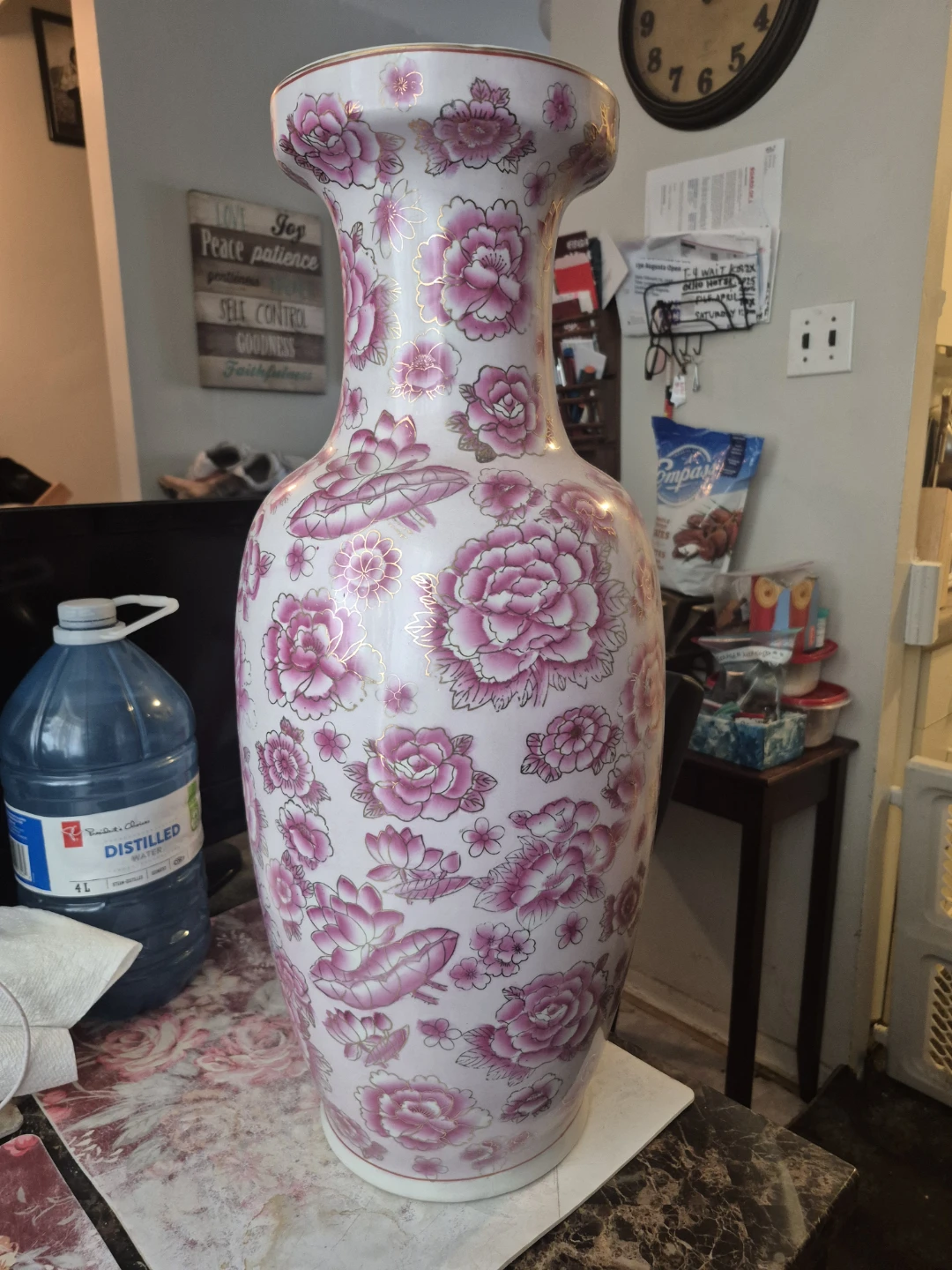 Shantou Porcelain Vase