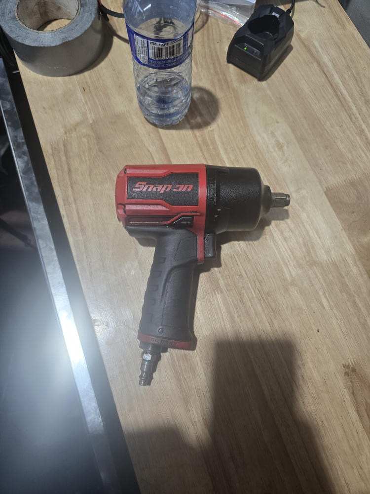 Snap-on Impact Wrench - photo 2