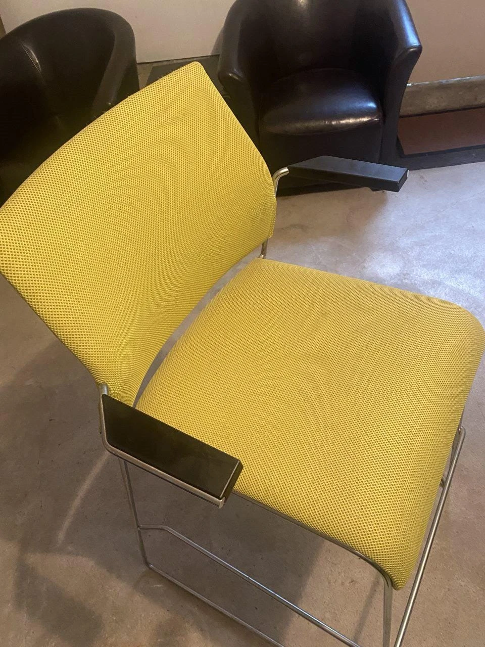 FREE - 4 Light Green modern bar stool chair - photo 4
