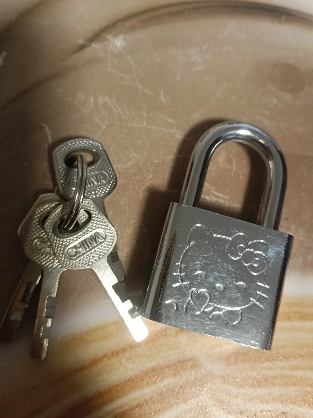 Hello Kitty Padlock with 3 Keys