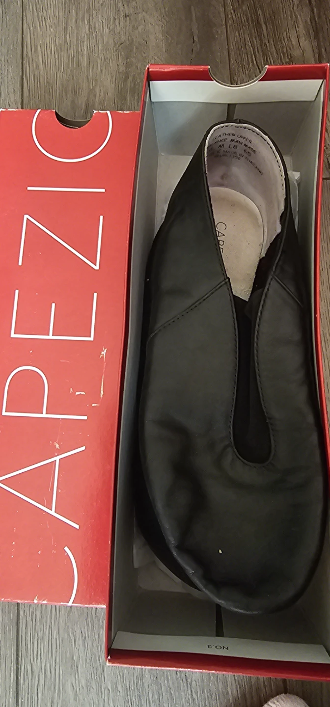 Capezio Black Leather Ballet Shoes - Size 9 M