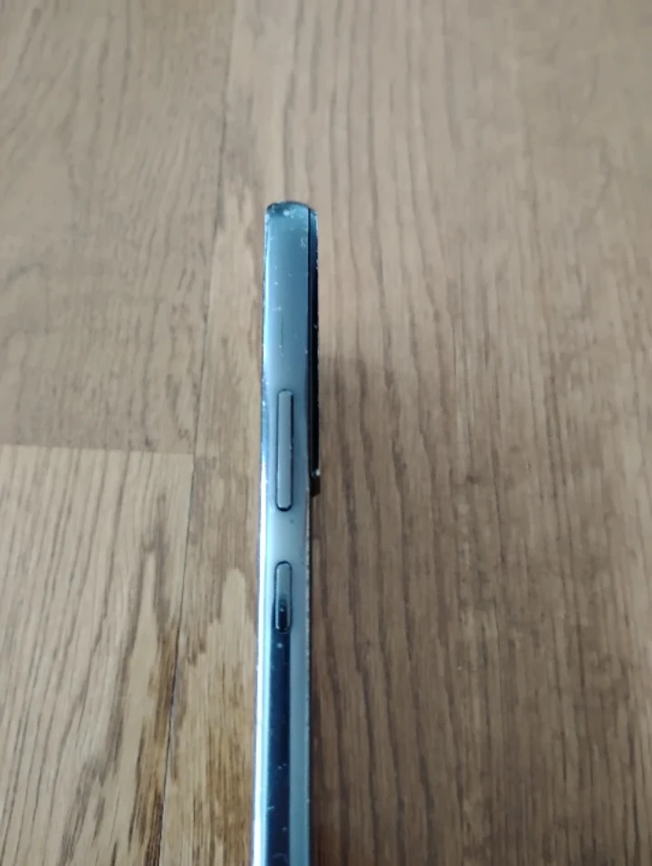 Samsung Galaxy S22 🥕 - photo 3