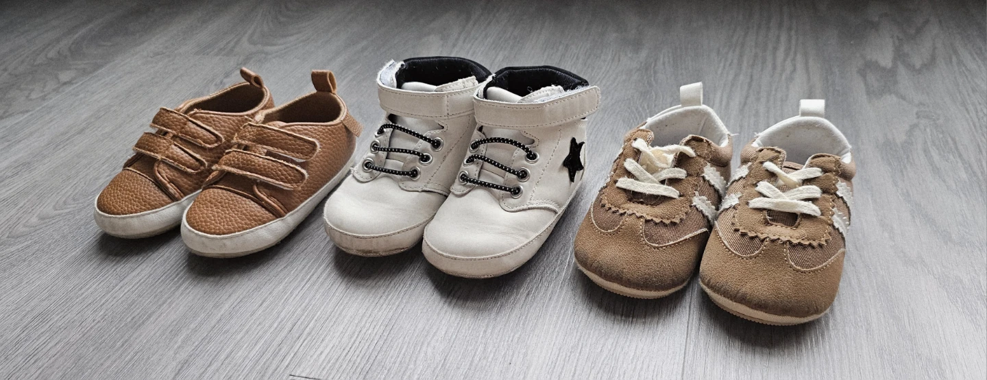 Free baby shoes (size ~1 year) – gently used
