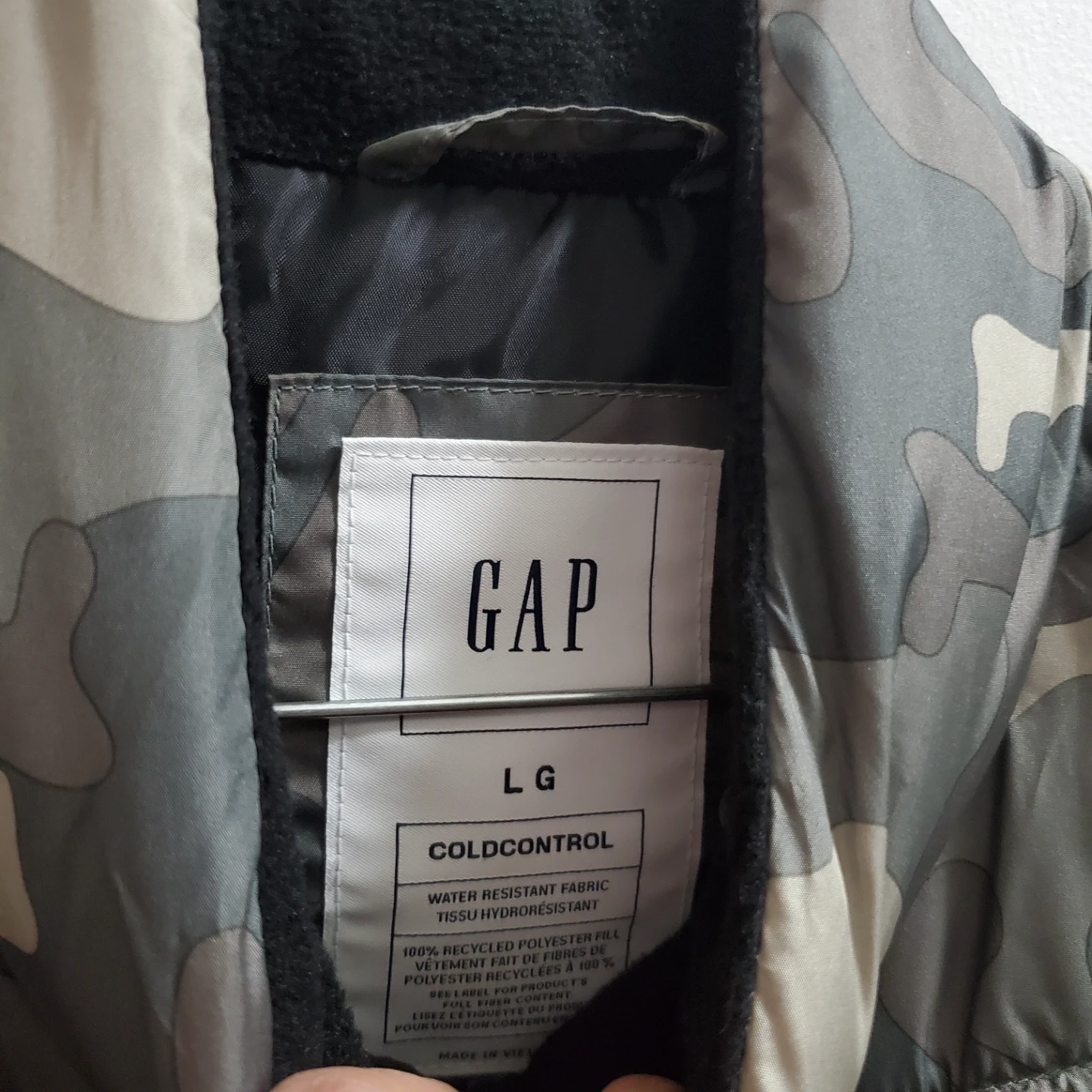 Boys GAP ColdControl Camo Puffer Vest - Size L - photo 2