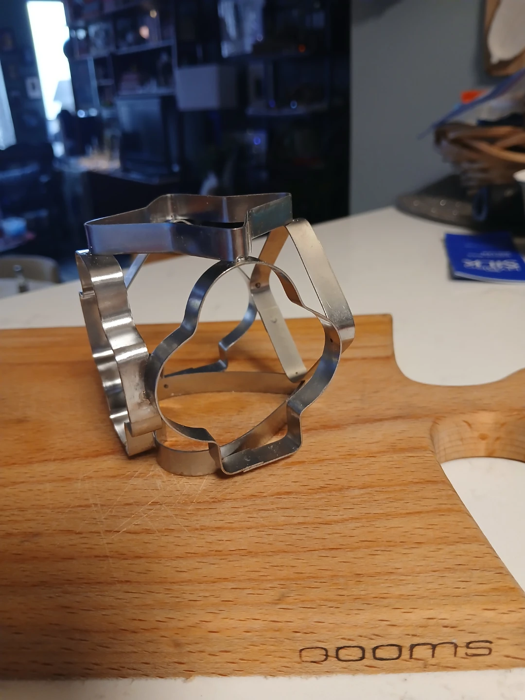 Metal 🧡 Muti-Cookie Cutter Cube - Heart, Clover & More! - photo 5