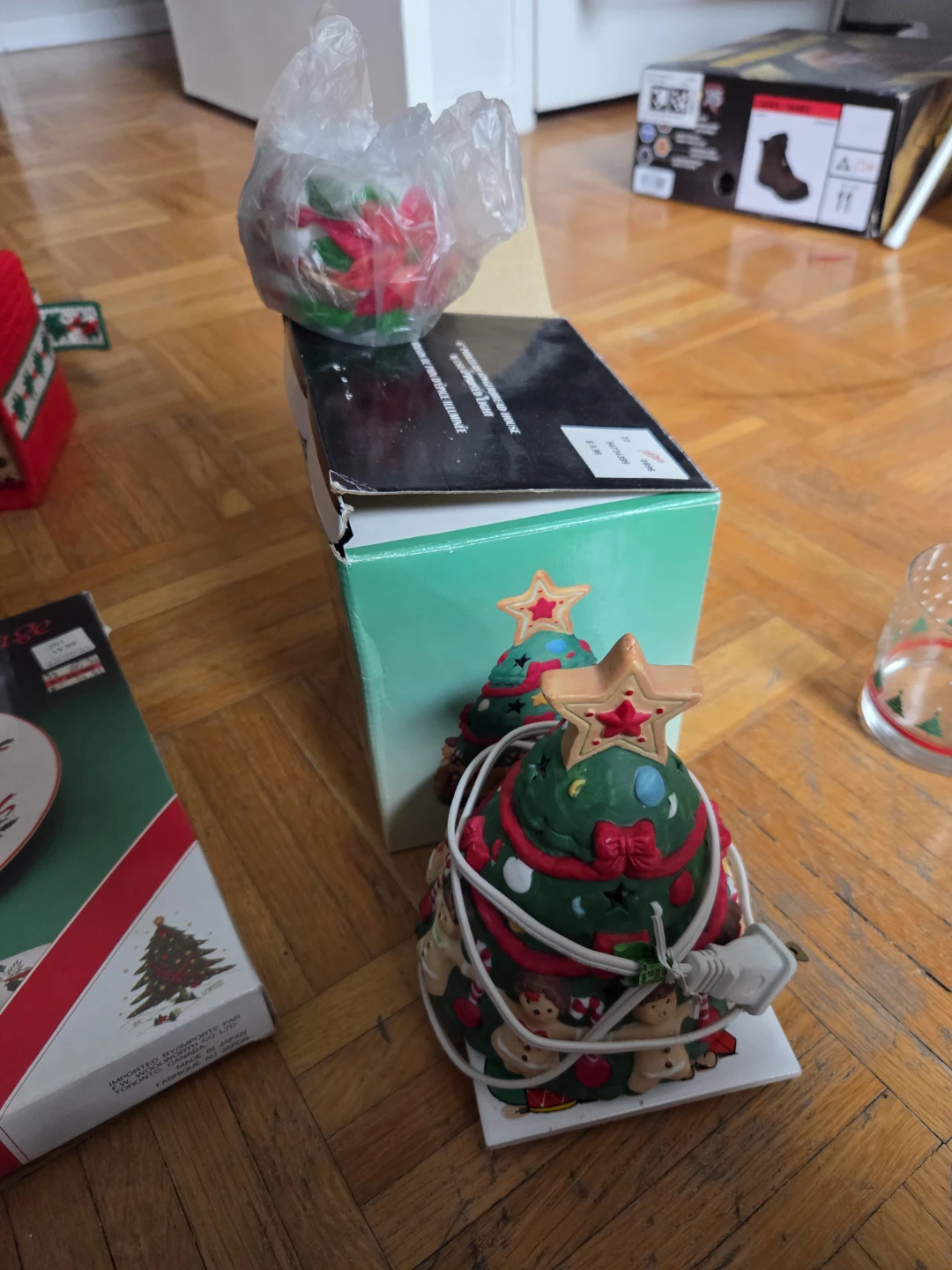 Christmas items - photo 3