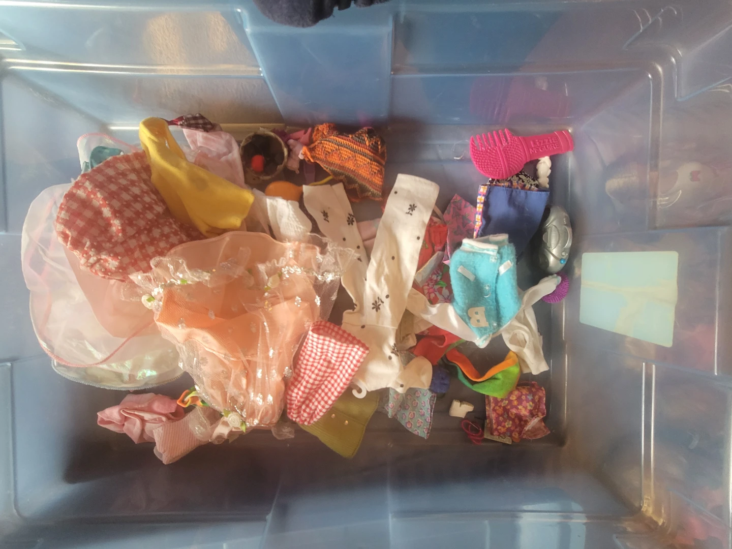 Lot of Barbie Dolls and Accessories - photo 2