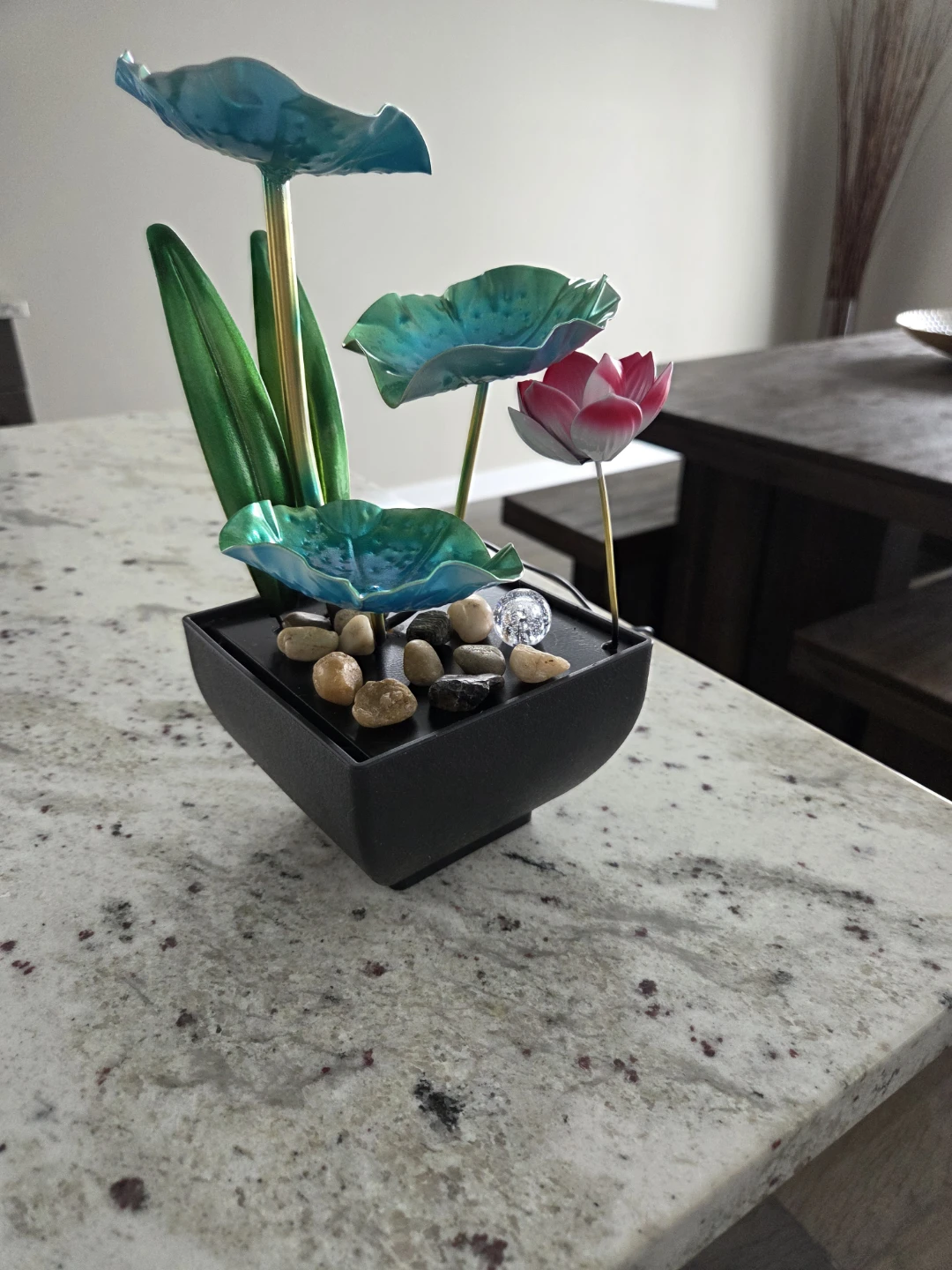 Tabletop Water Fountain with Lotus Flower and LED Light