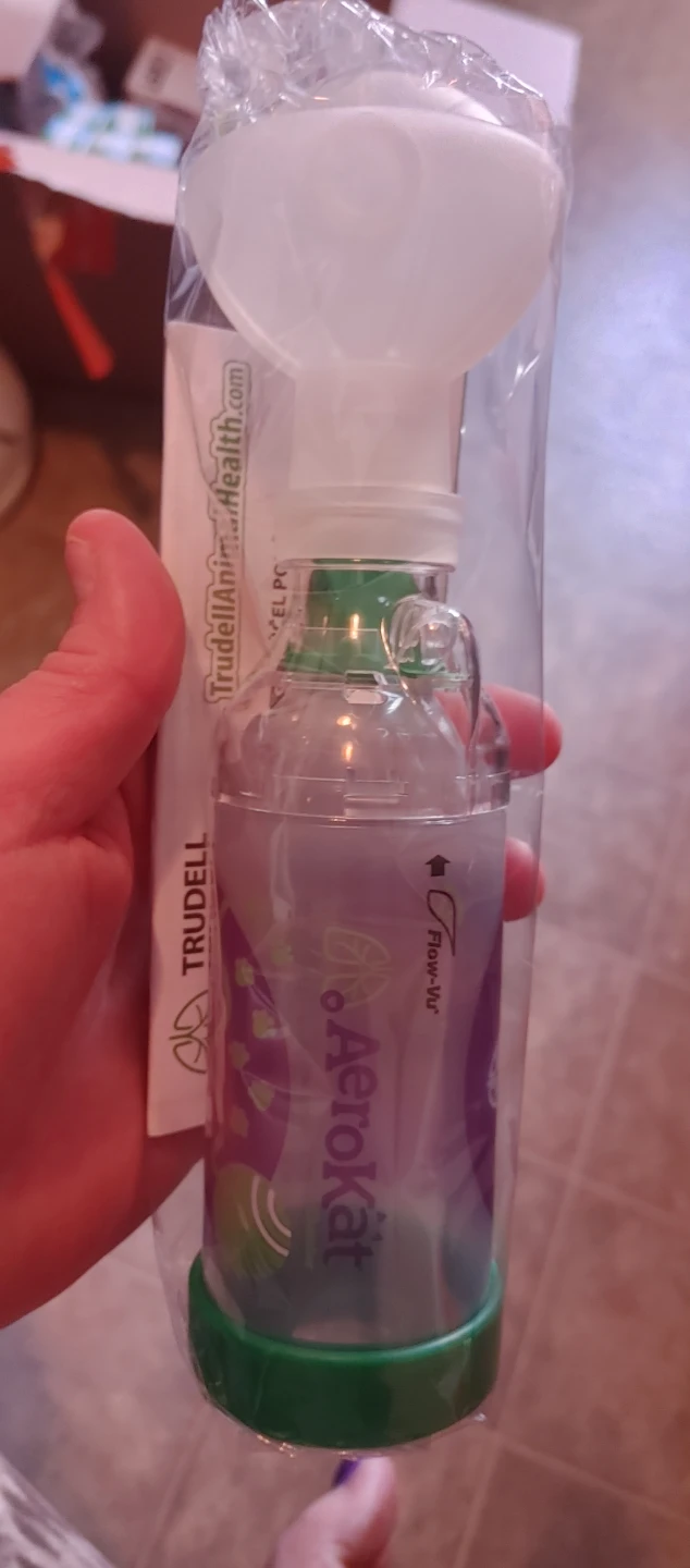 AeroKat Feline Aerosol Chamber Inhaler Spacer with Flow-Vu