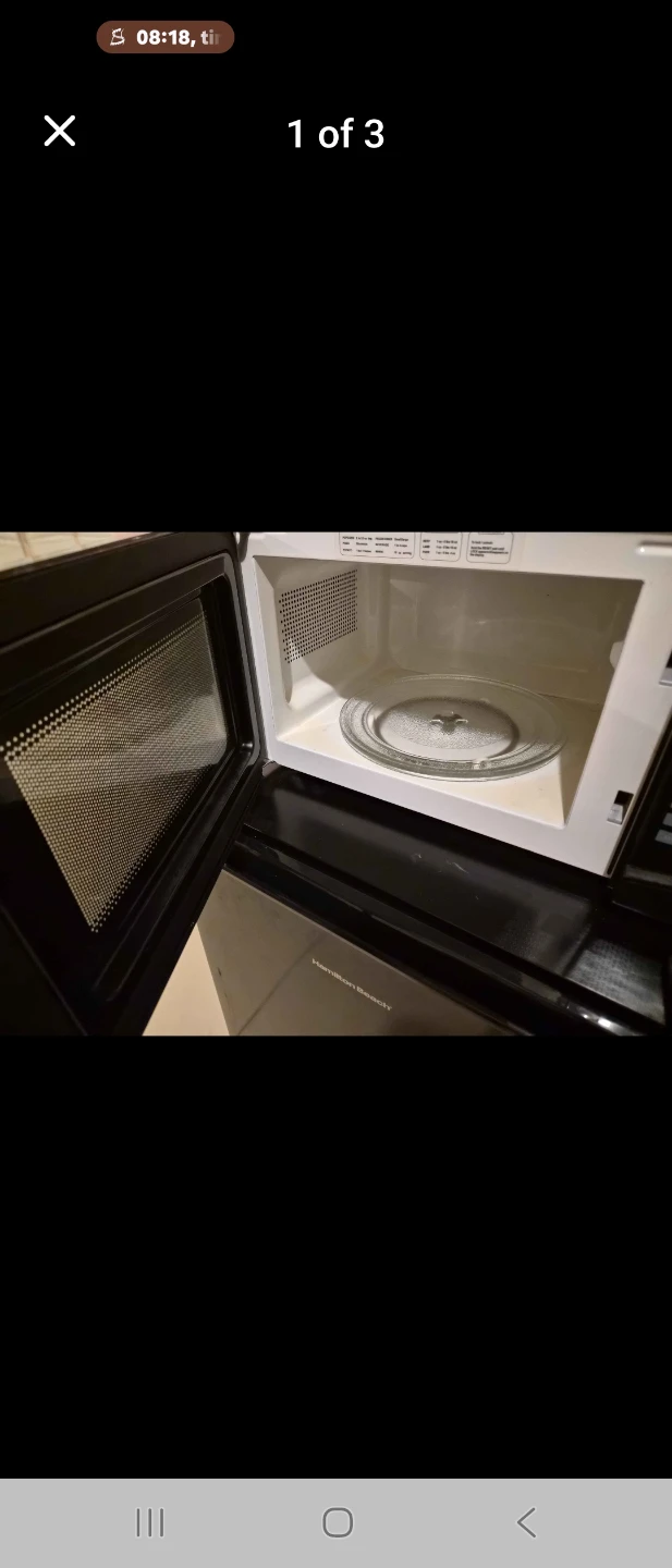 Black RCA Microwave