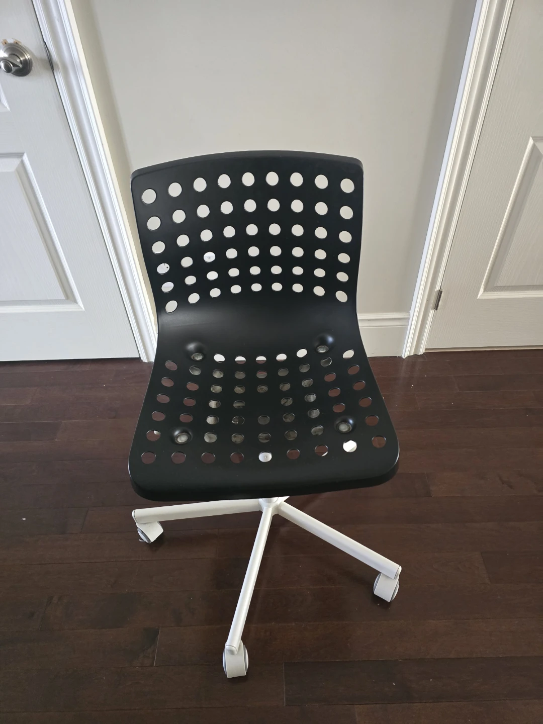 IKEA Black Swivel Office Chair