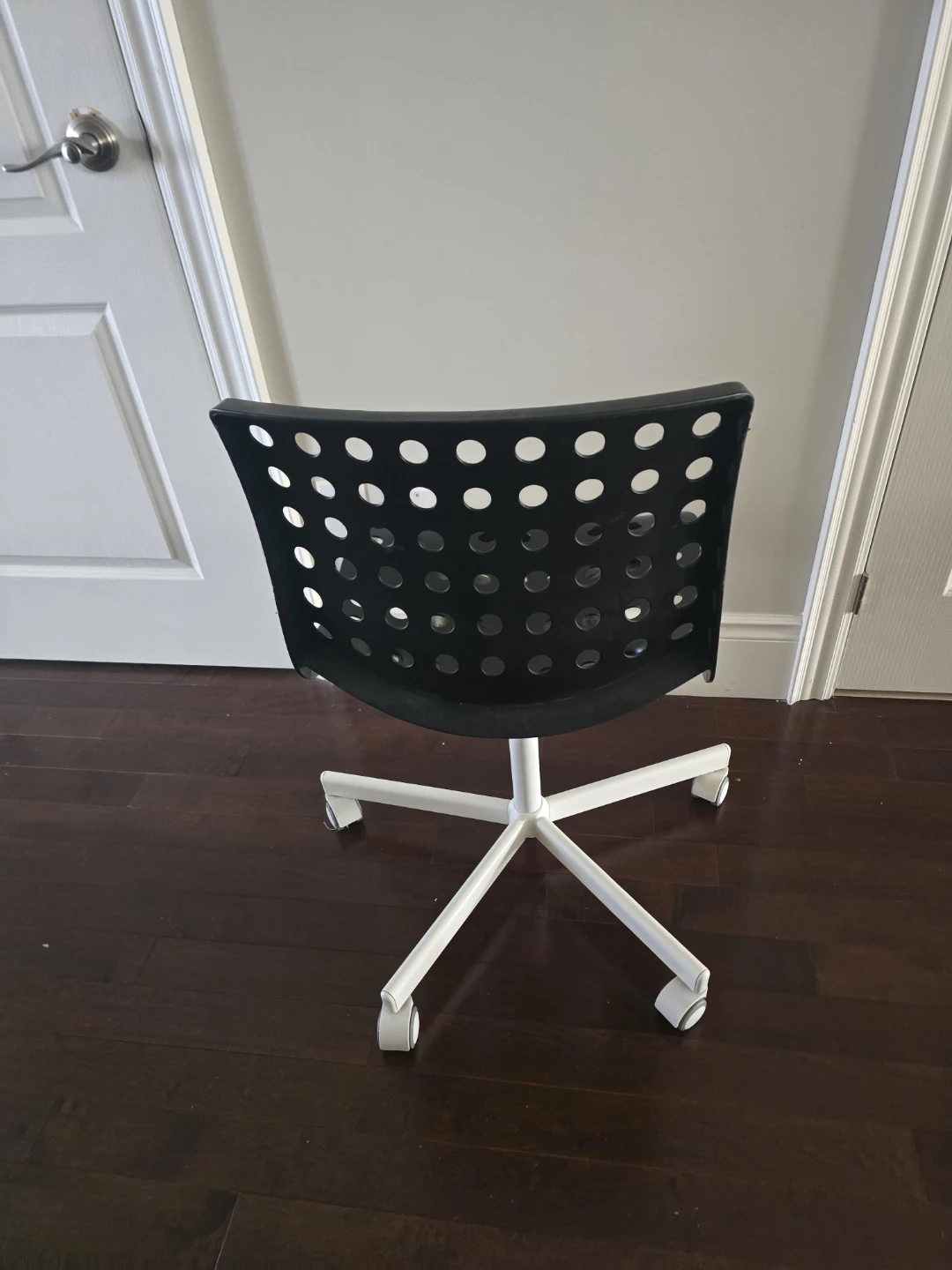 IKEA Black Swivel Office Chair - photo 4