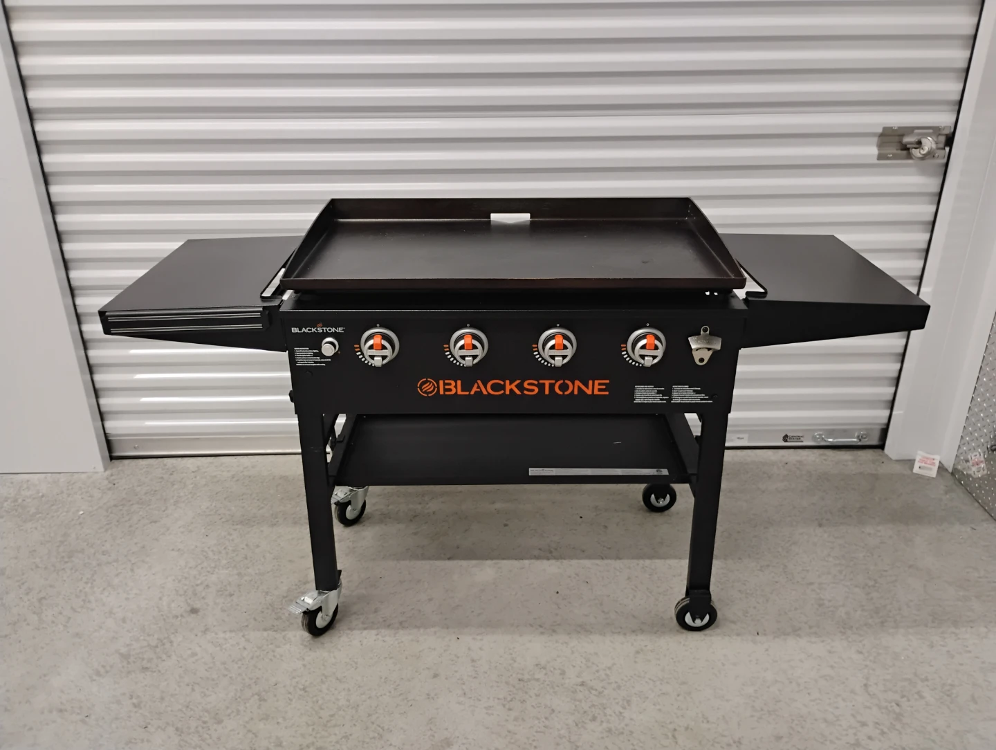 Blackstone 36" 4 Burner Griddle - photo 3