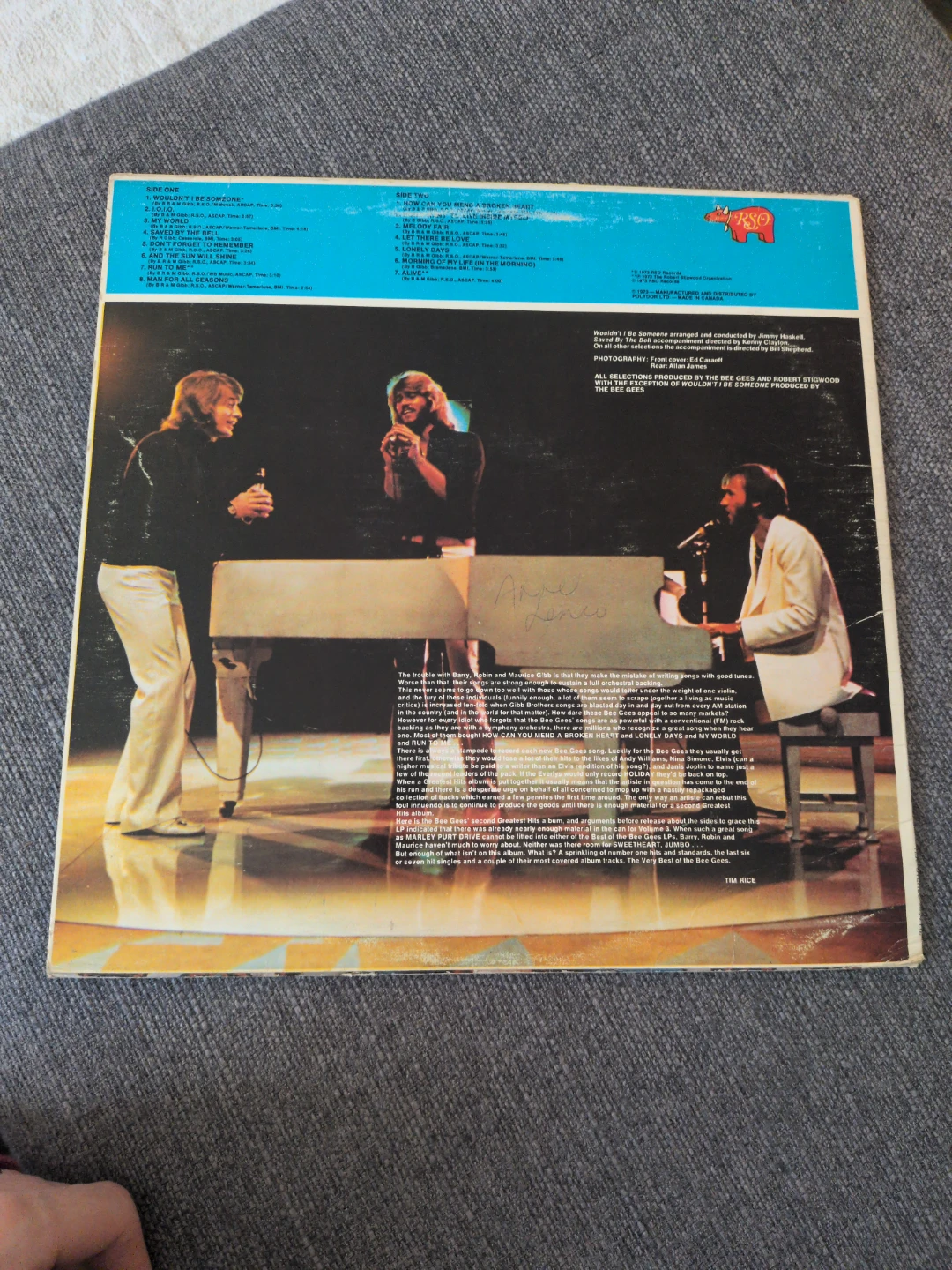 Best of Bee Gees Vol. 2 Vinyl Record - photo 2