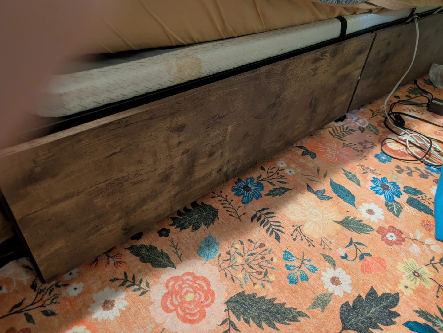 Free Double Bed with Storage - photo 2