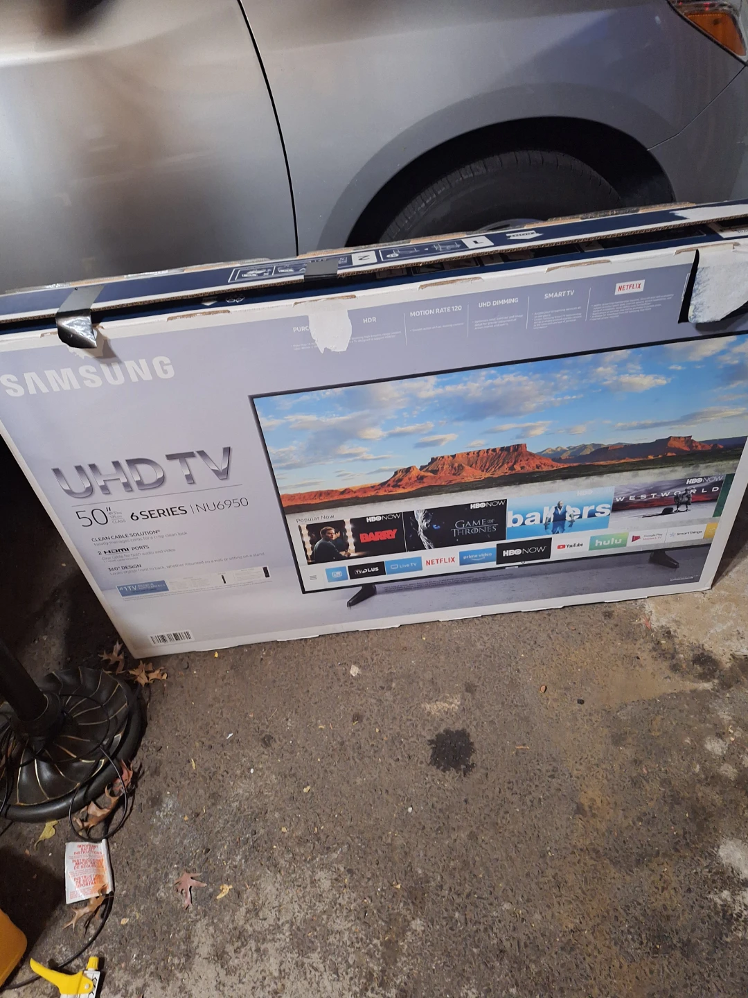 Samsung 50" UHD TV 6 Series NU6950 Smart TV