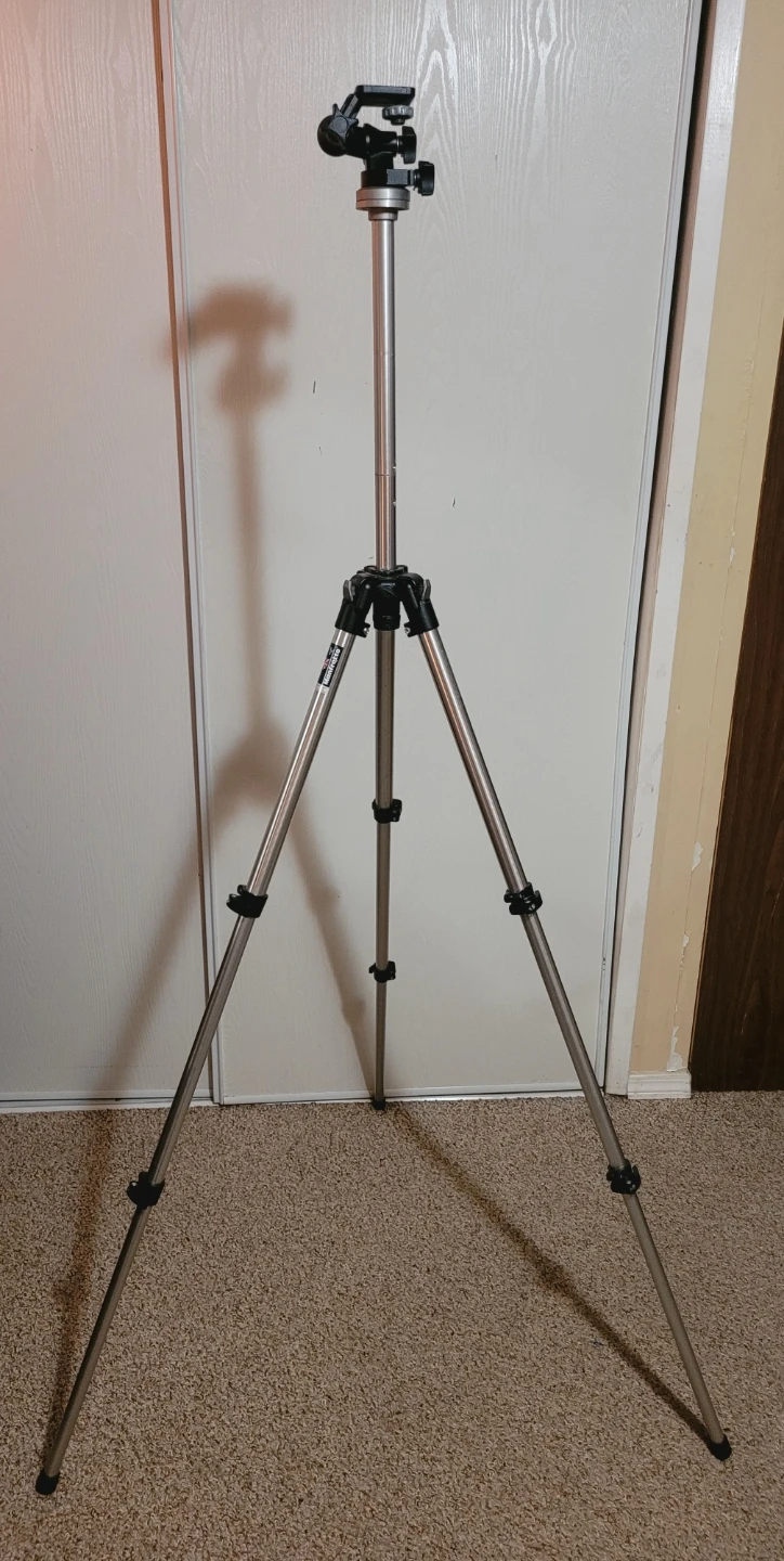 Manfrotto Tripod - photo 3