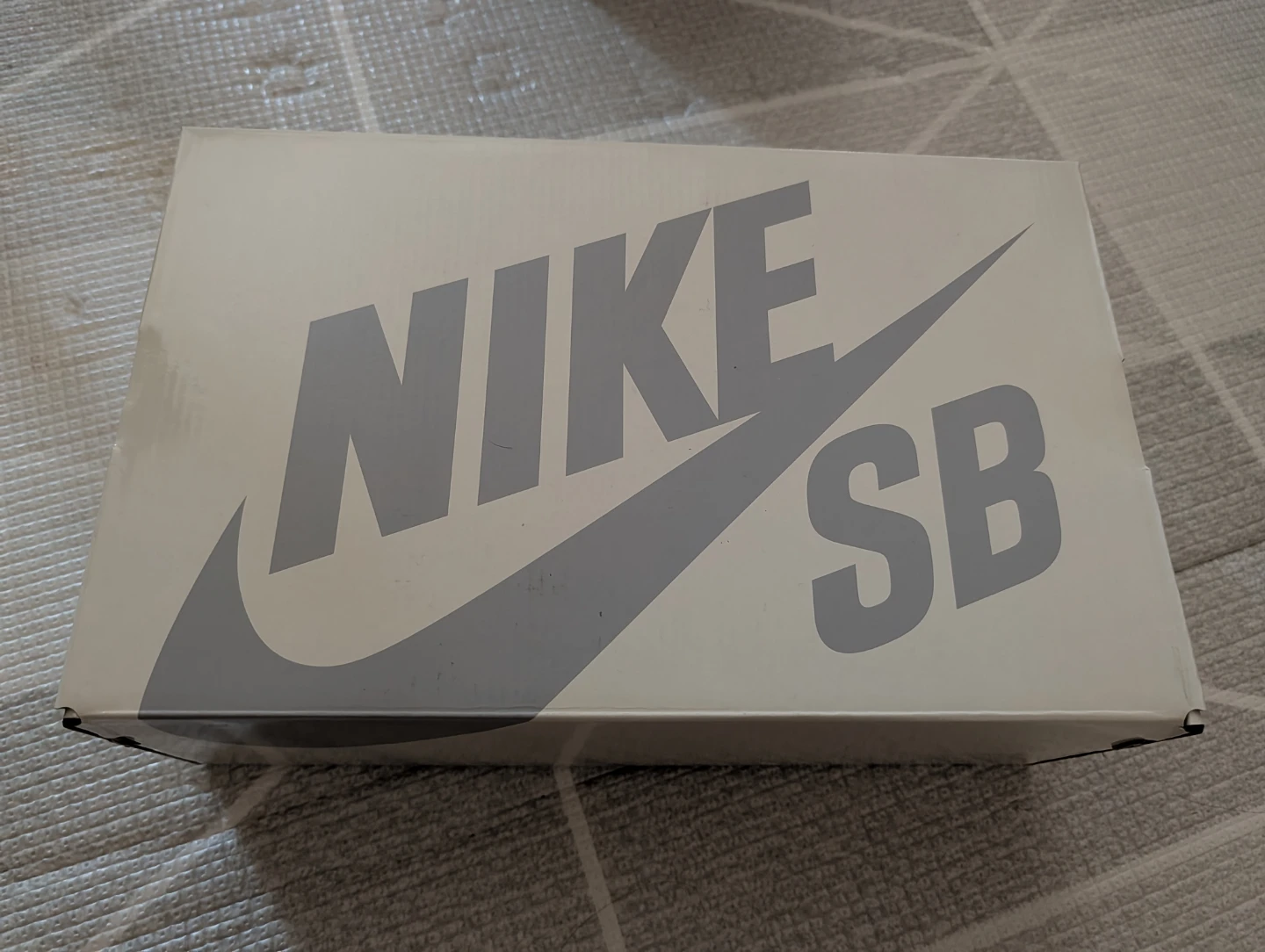 Nike SB Dunk Low Pro QS Grey Fog -Size 9 - photo 2