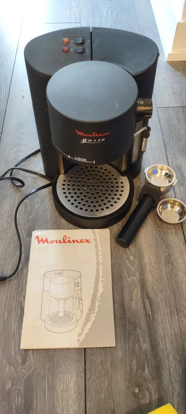 Moulinex Gusto Espresso Machine DP4 - photo 4
