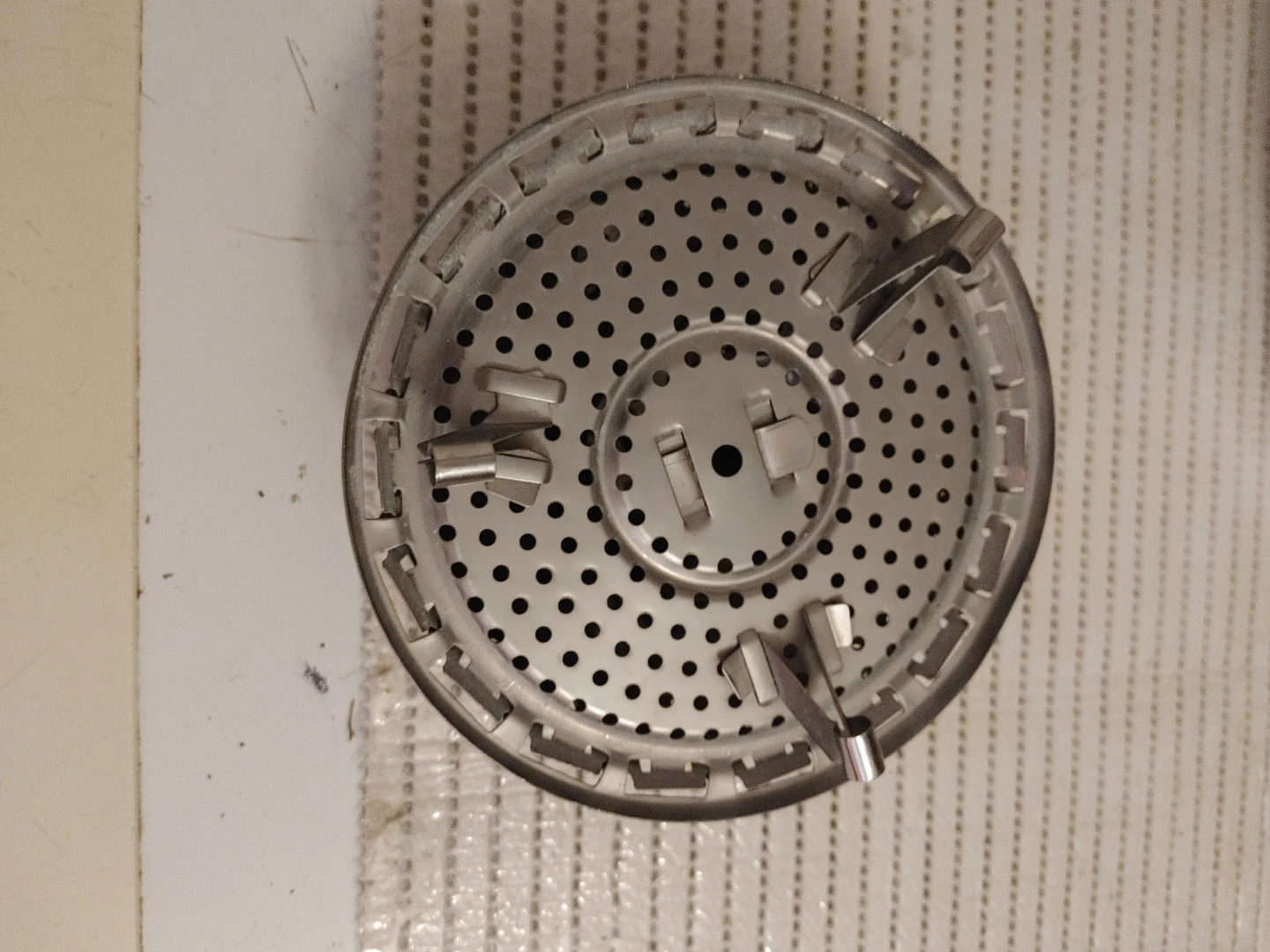 Stainless Steel Steamer Basket - photo 3