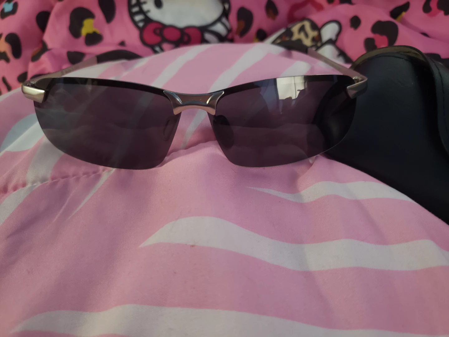 Miaier Sunglasses with Case