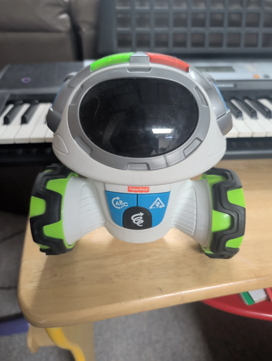 Fisher-Price Think & Learn Teach 'n' Tag Movi Robot Toy