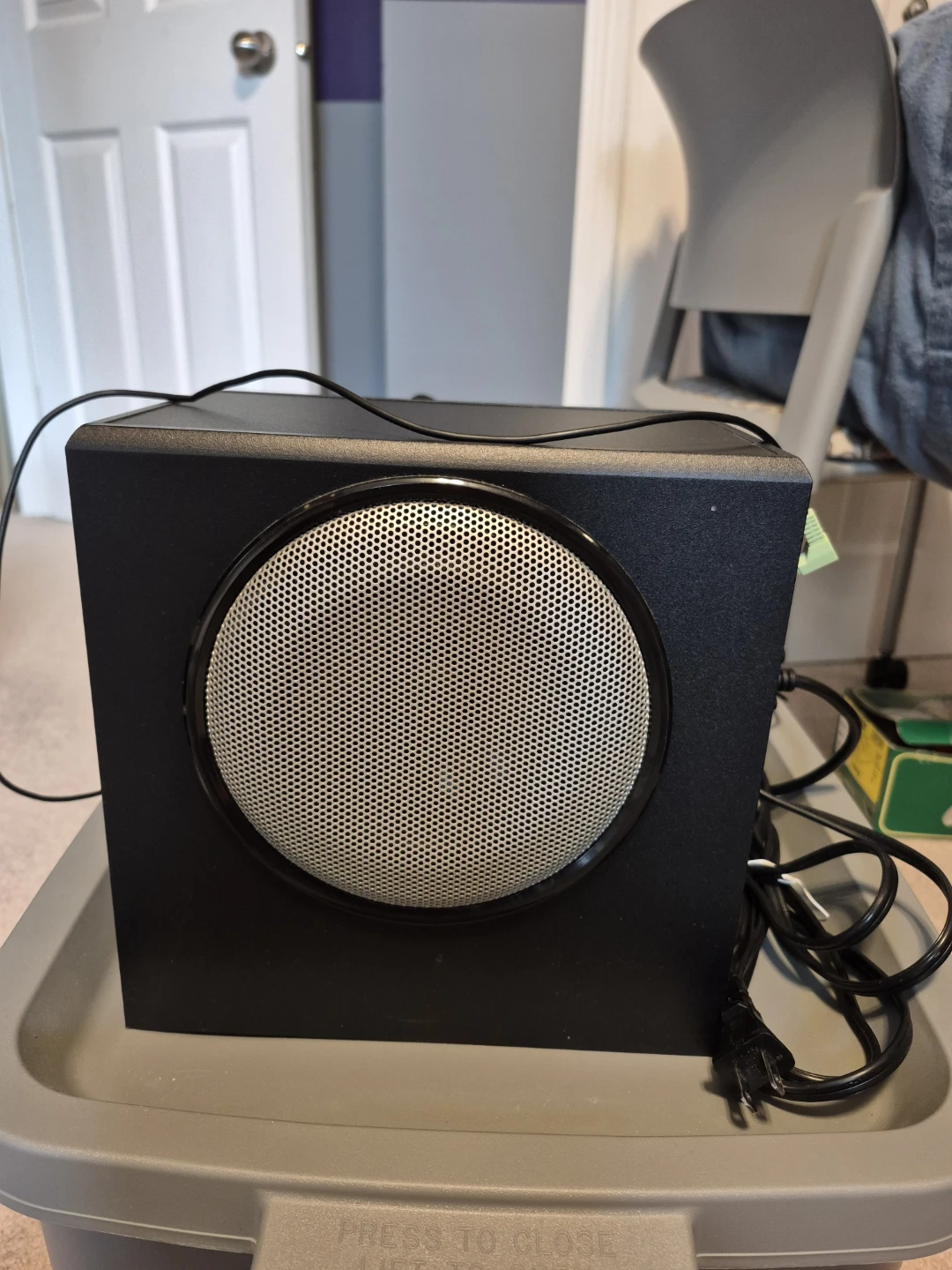 Logitech X-230 2.1 Speaker System - photo 3
