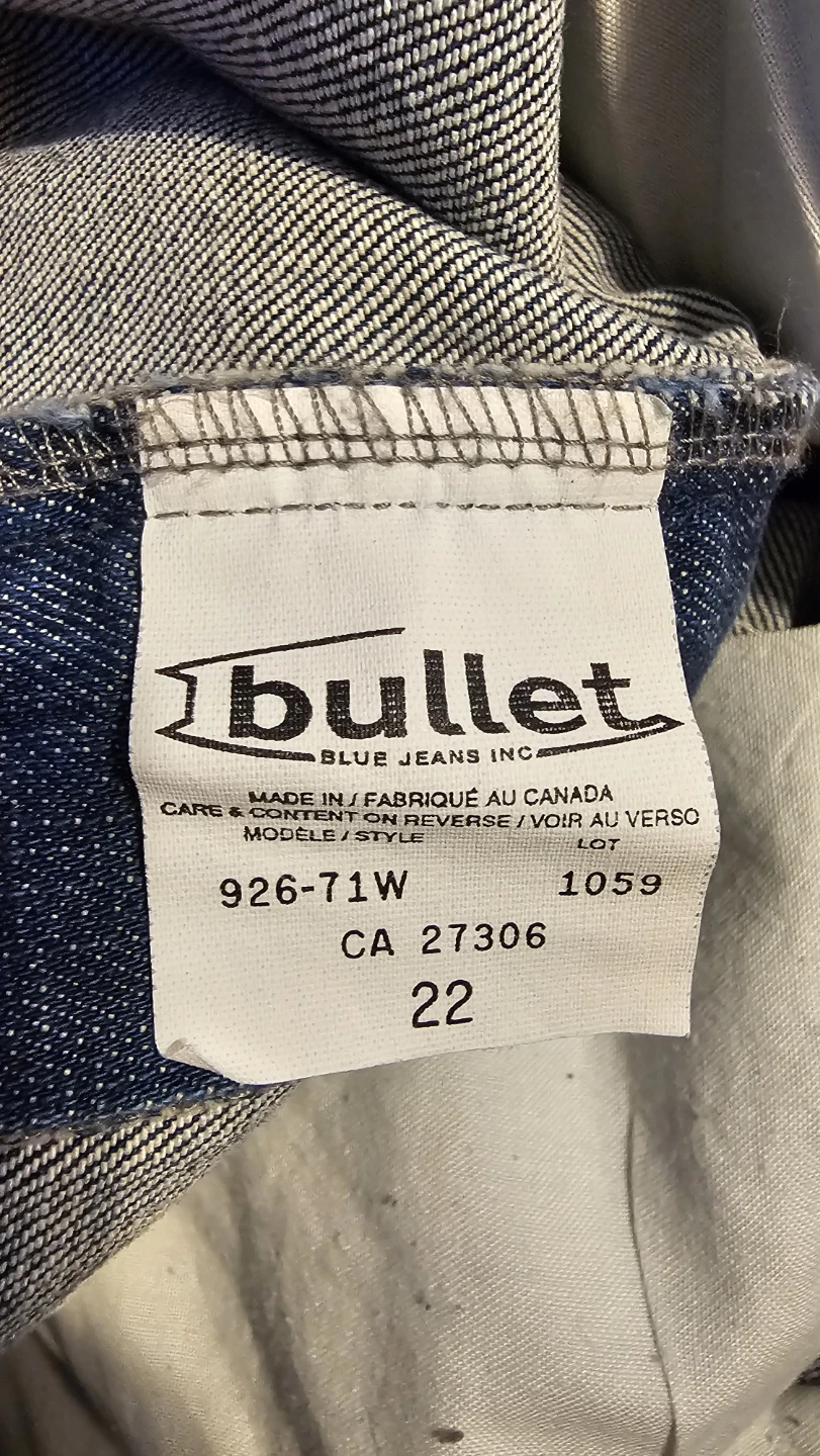 Bullet Blue Jeans Inc. Capris Size 22 - photo 2
