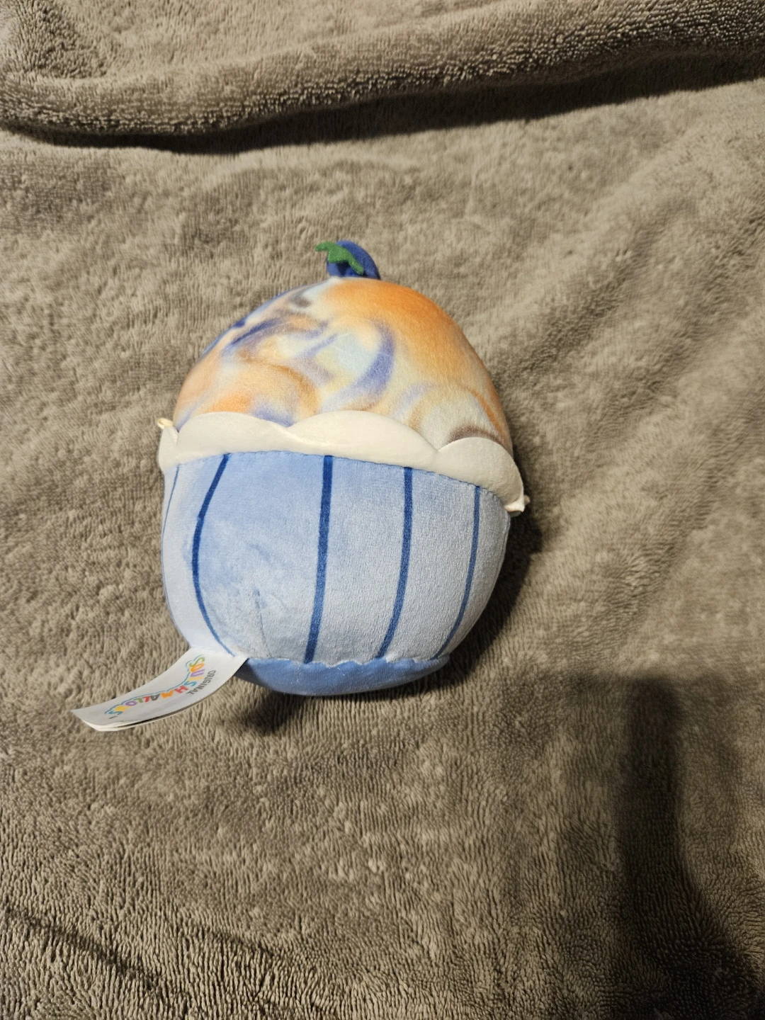 Squishmallow Maudi the blueberry muffin - photo 2