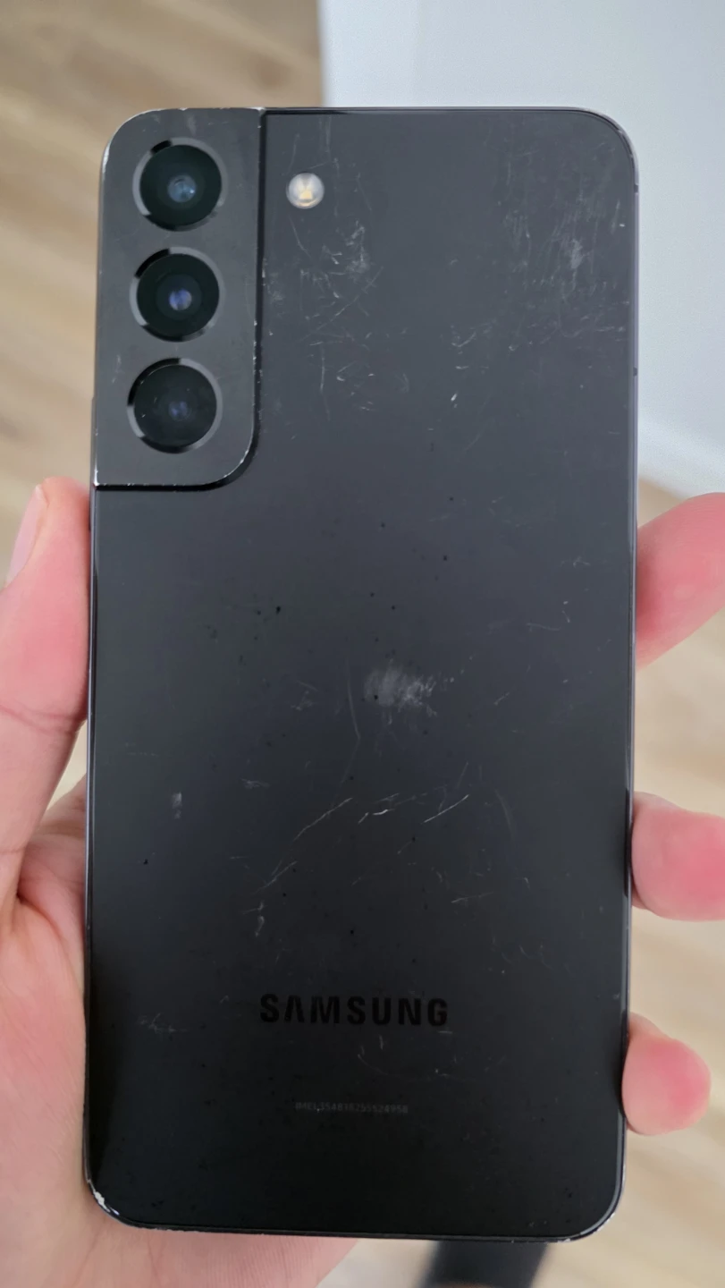 Samsung Galaxy S22 Black Smartphone - photo 2