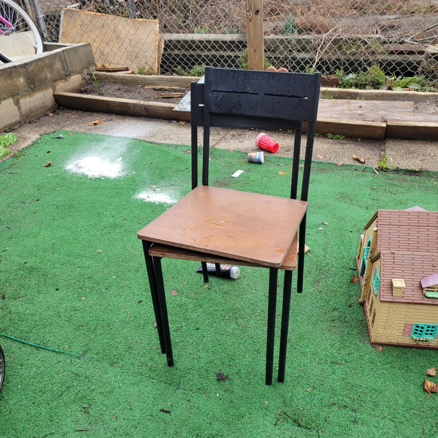 Modern Black Metal and Wood Accent Chair