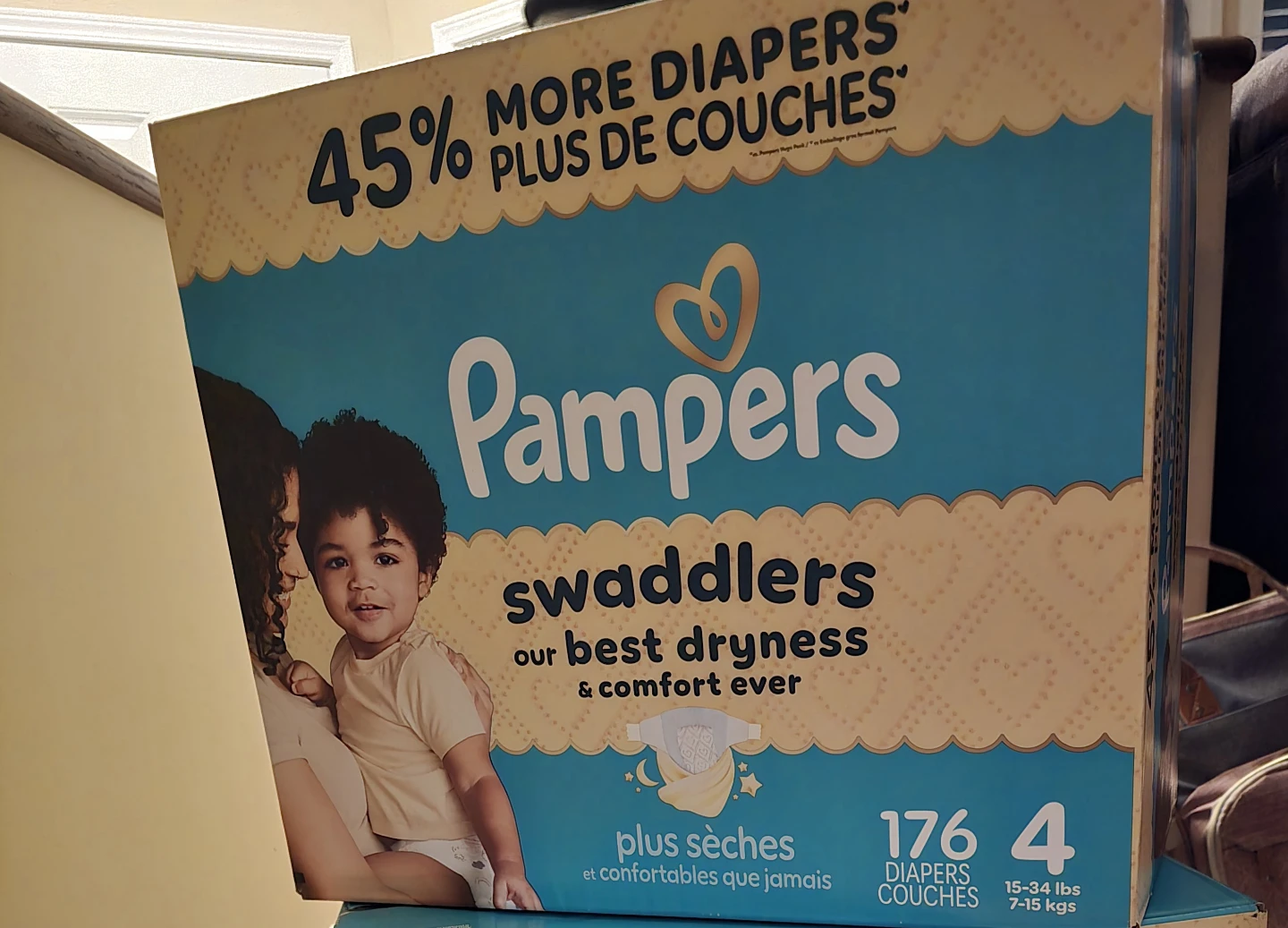 Pampers Swaddlers Diapers - Size 4 - 176 Count