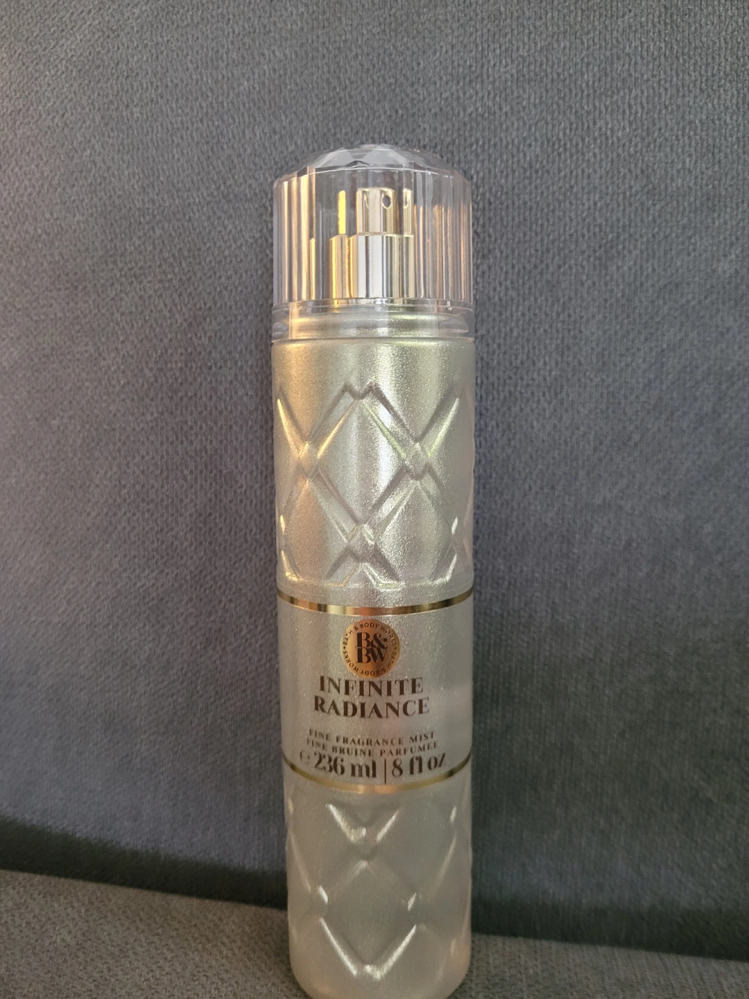 Bath & Body Works Strawberry Snowflakes Fine Fragrance Mist 8 oz - photo 4