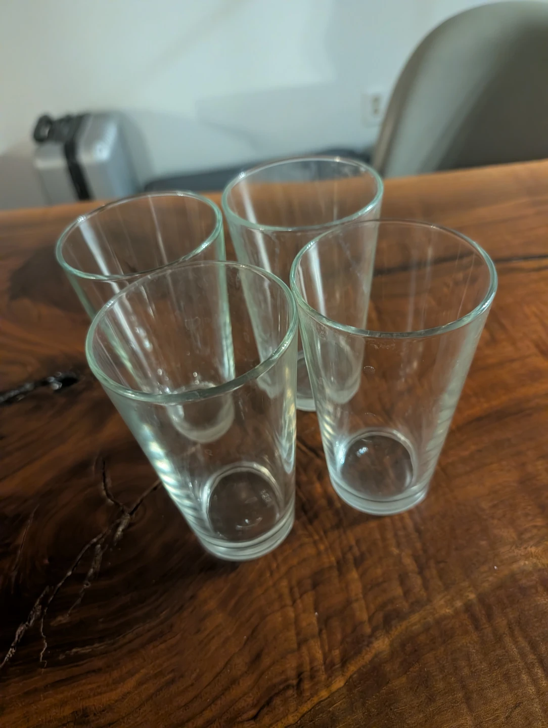 Set of 4 Clear Large Glass Tumblers - photo 3