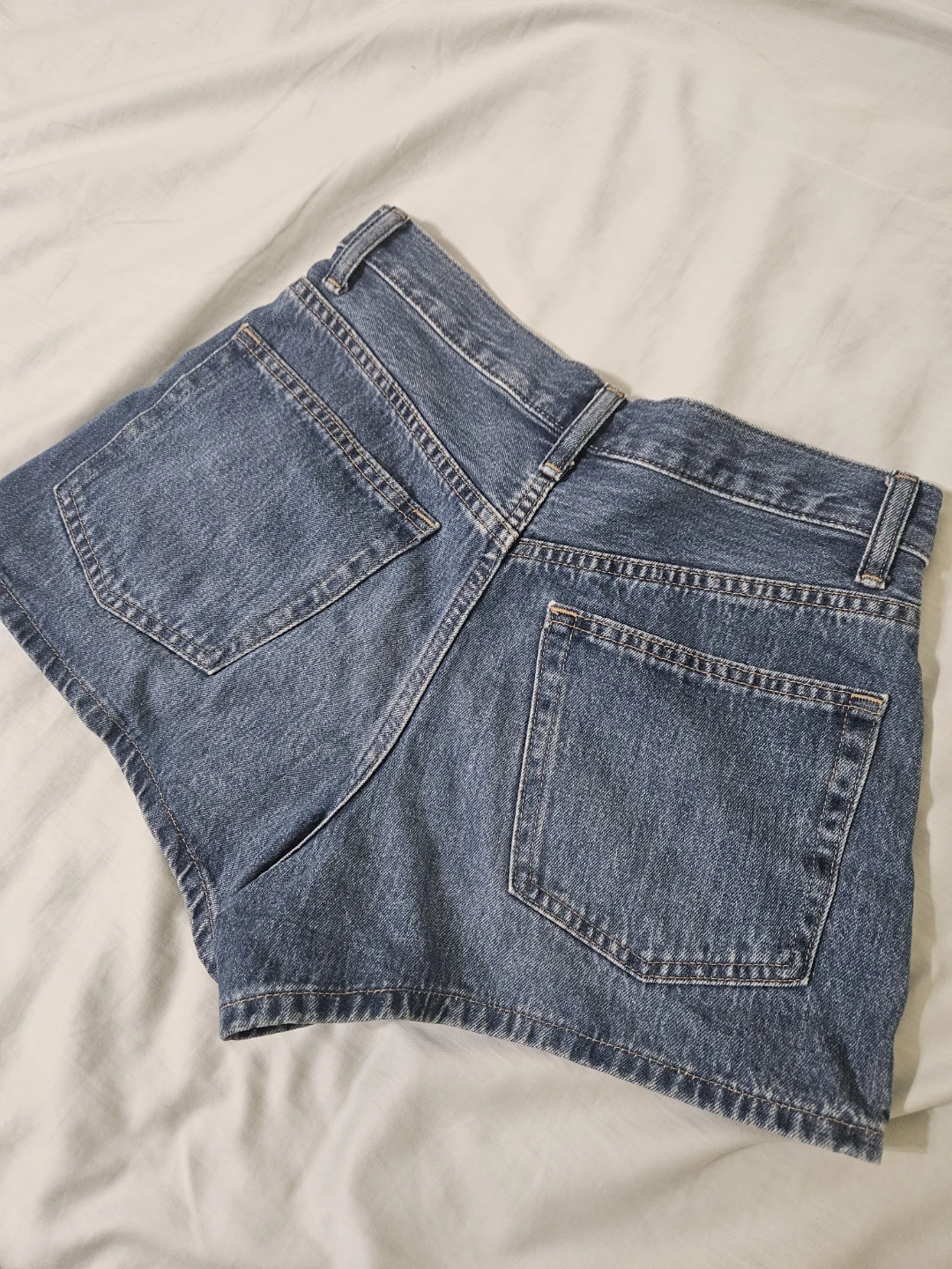 Uniqlo Denim Shorts - 25 inch Waist - photo 4