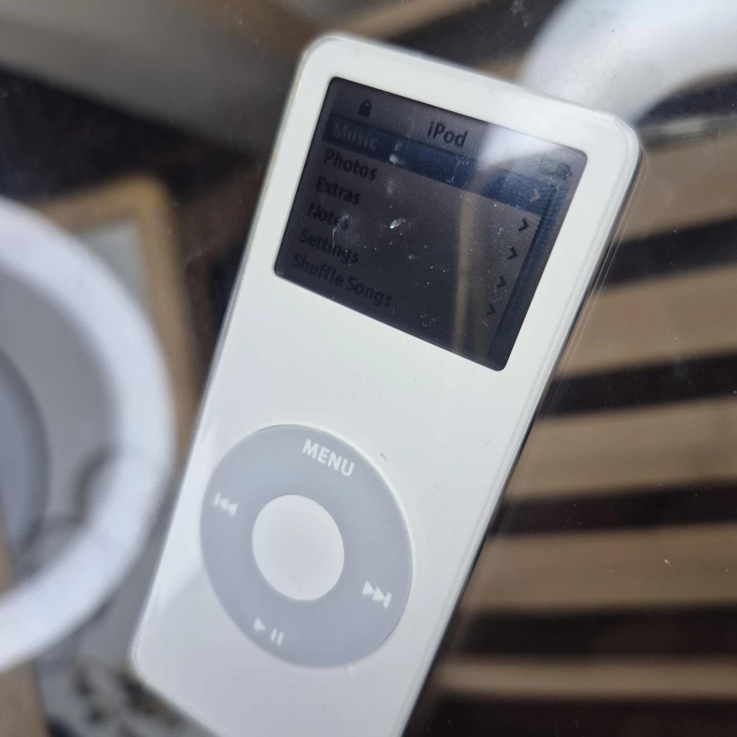Apple iPod Classic 5th Gen White