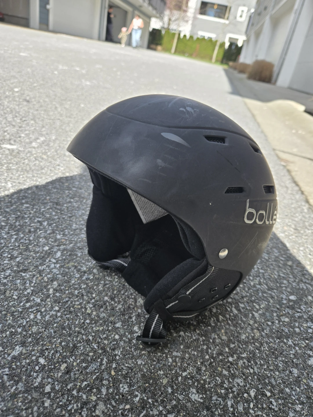 Black Bolle Ski Helmet with MIPS - photo 2