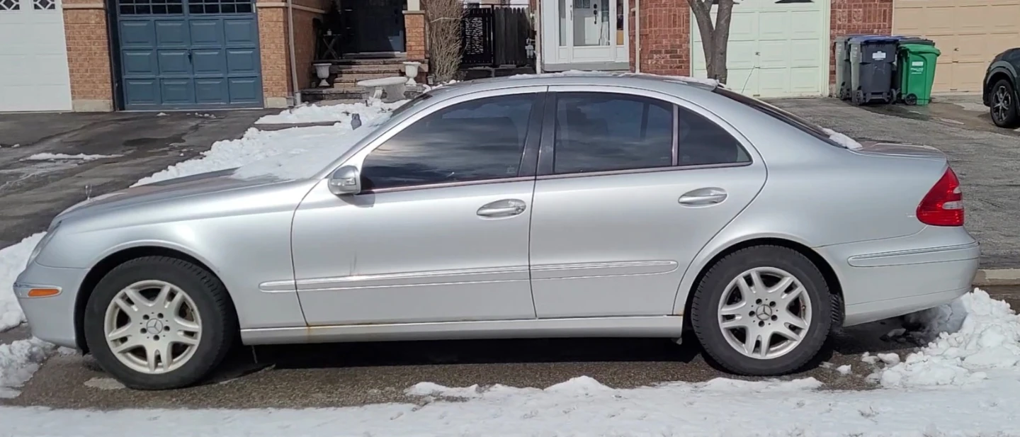 Silver Mercedes-Benz E-Class Sedan E3M 2005 - As Is - photo 2