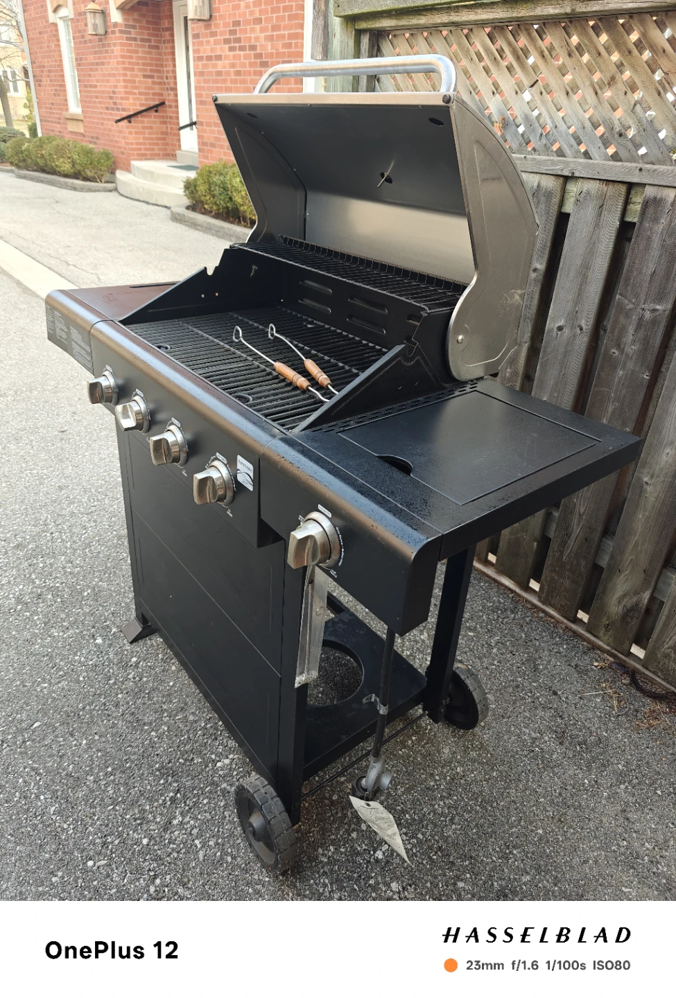 Kenmore Gas Grill - photo 4
