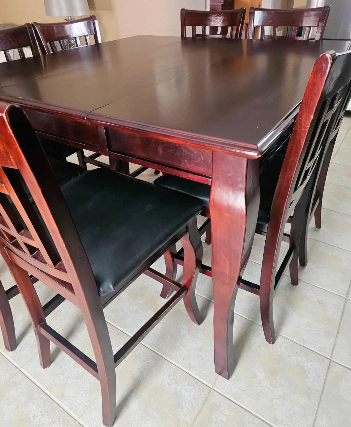 Dark Brown Extendable Dining Table with 8 Chairs