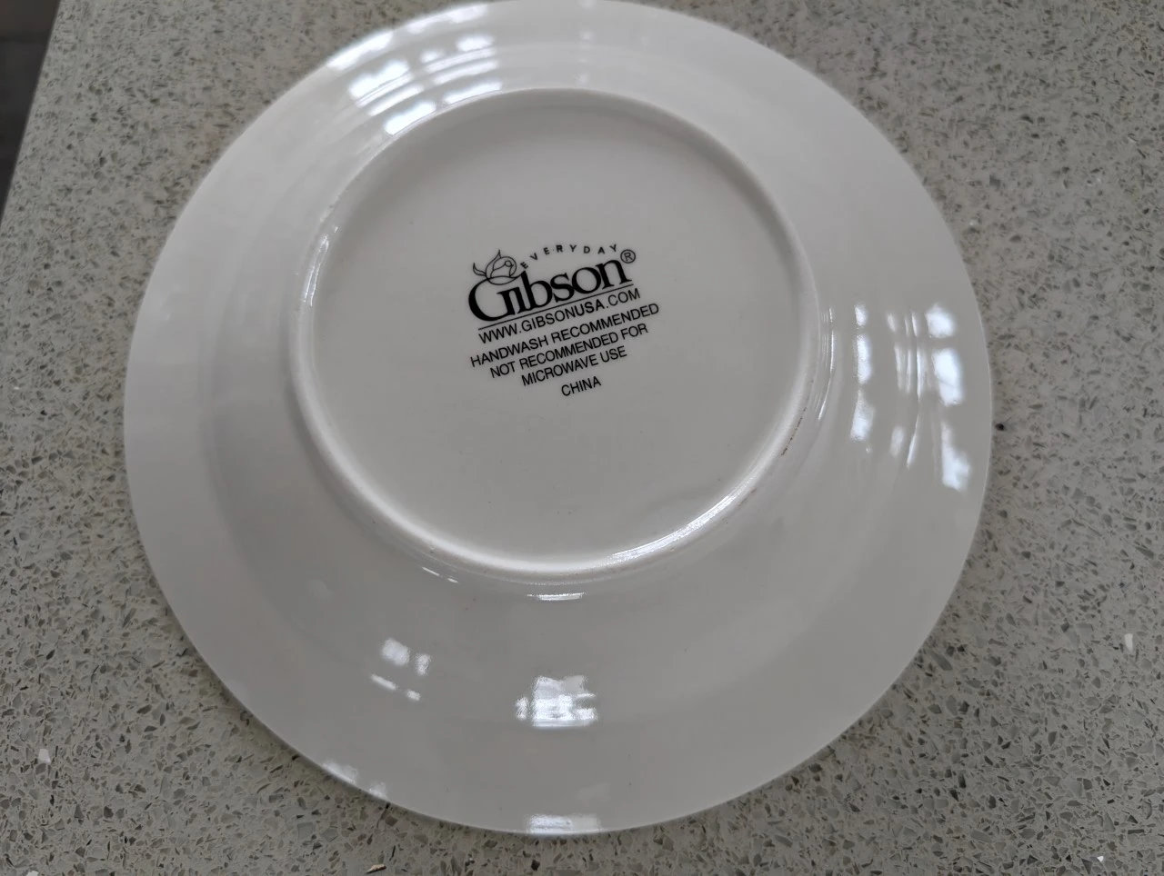 Gibson Everyday Plates with Gold Rim Set of 6 - photo 3