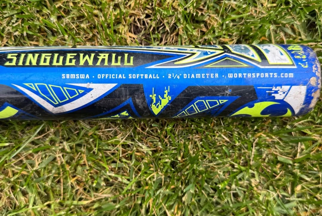 Worth Mayhem Softball Bat Great Condition - photo 5